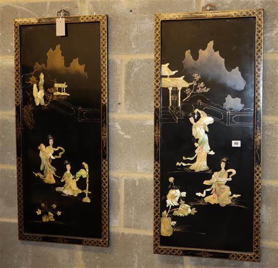 A pair of Japanese style panels, W.40cm, H.91cm